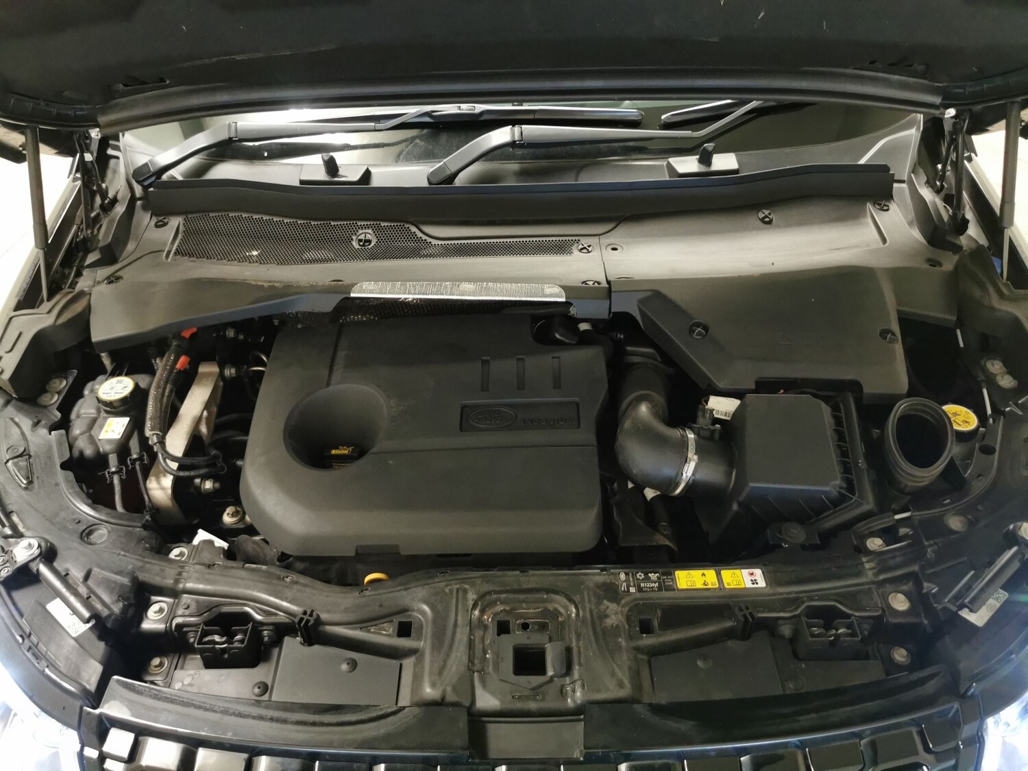 Used Land Rover Discovery Sport 2022 for sale - 78140649: Photo 33