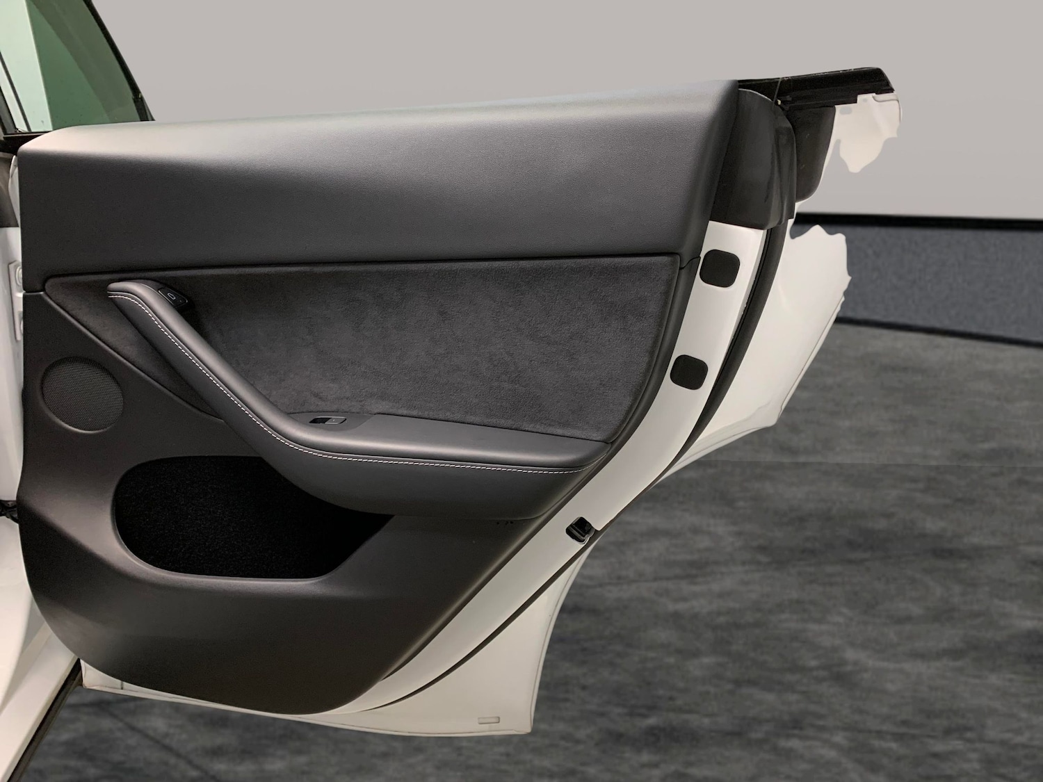 Used Tesla Model Y 2023 for sale - 76531915: Photo 27