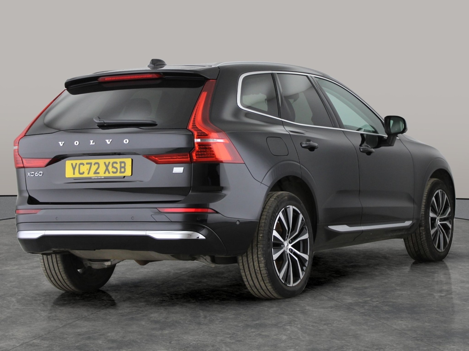 Used Volvo XC60 2022 for sale - 76738480: Photo 11