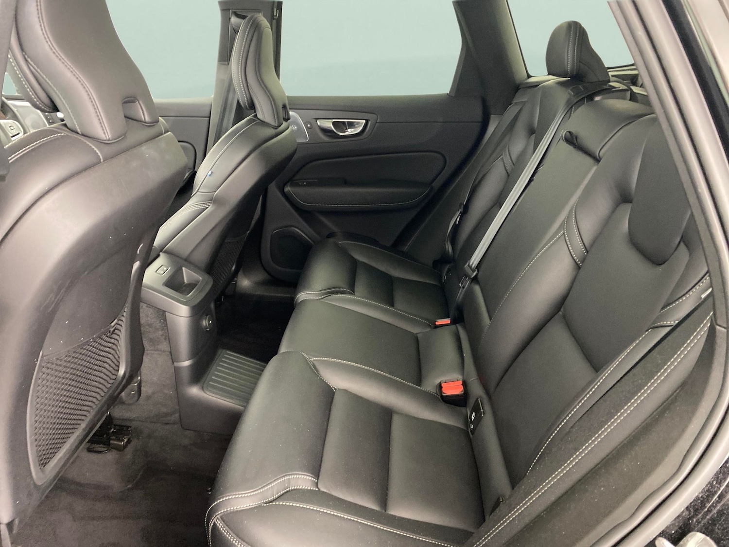 Used Volvo XC60 2022 for sale - 76738480: Photo 30