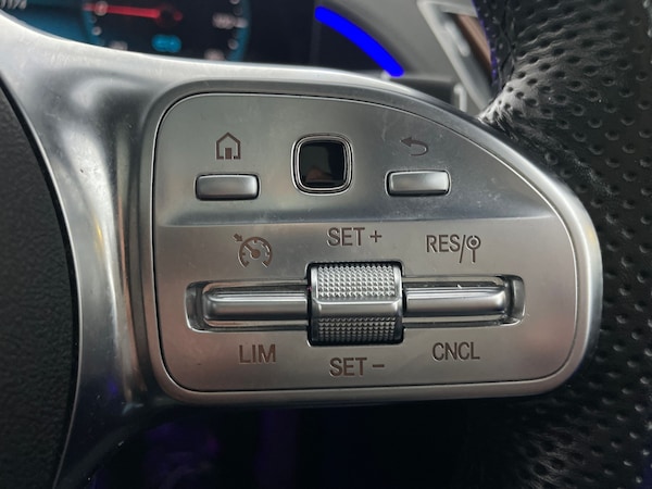 Used Mercedes-Benz EQC 2021 for sale - 76330946: Photo 36