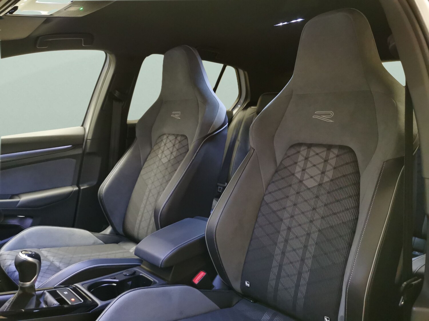 Used Volkswagen Golf 2024 for sale - 77888193: Photo 13