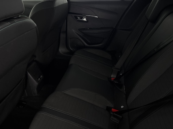 Used Peugeot E-208 2022 for sale - 76288400: Photo 36