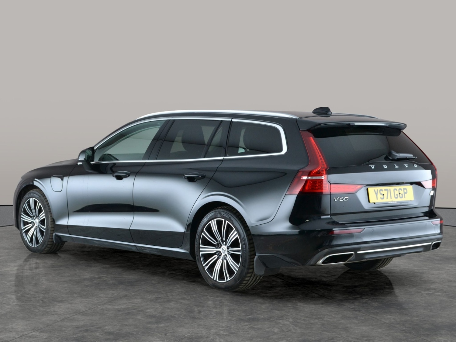 Used Volvo V60 2021 for sale - 77036582: Photo 11