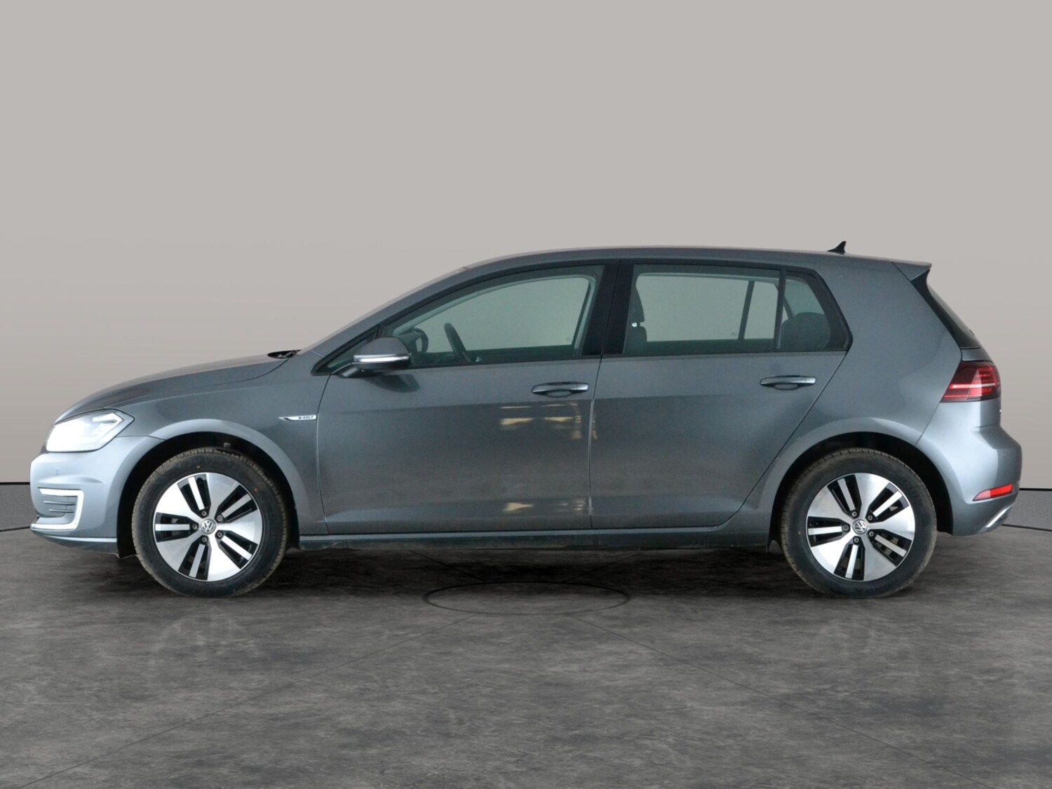 Used Volkswagen Golf 2020 for sale - 78001006: Photo 11