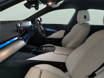 Used BMW i5 2024 for sale - 79559209: Photo