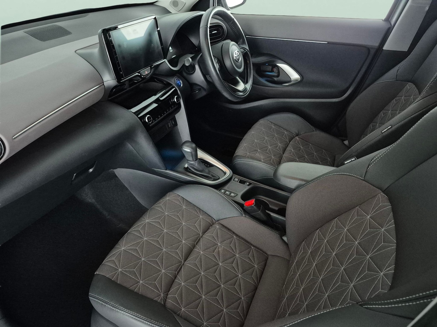 Used Toyota Yaris Cross for sale - 77827139: Photo 4