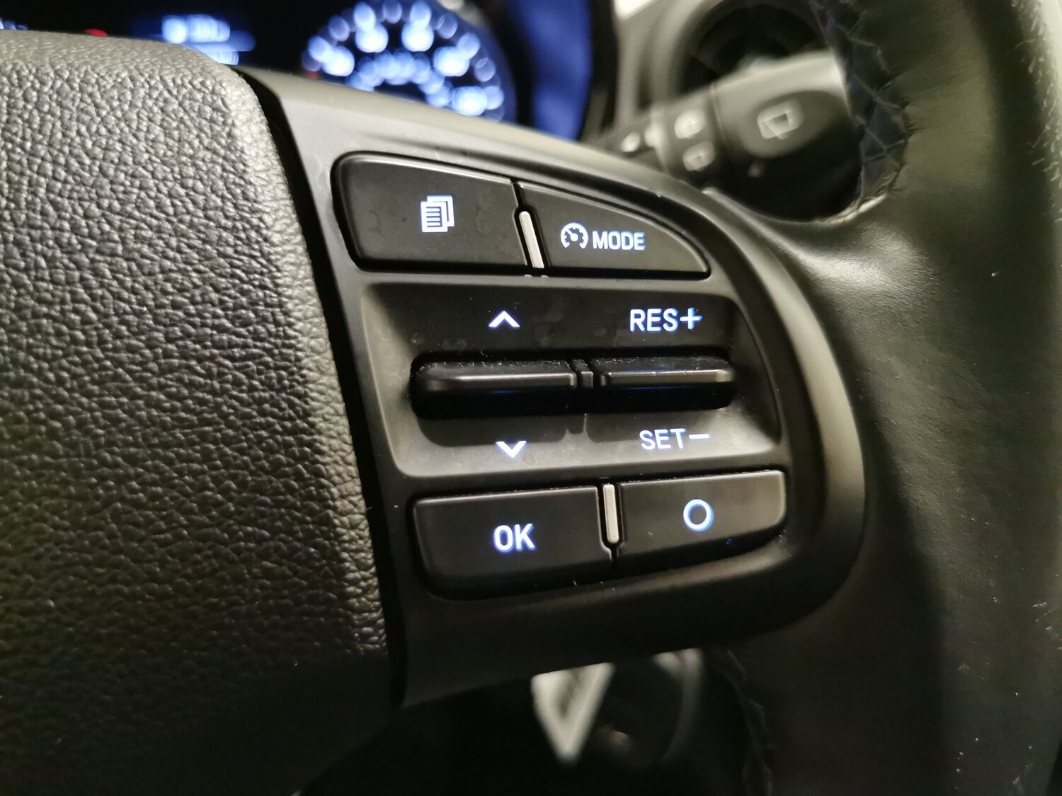 Used Hyundai i10 2023 for sale - 77373343: Photo 18