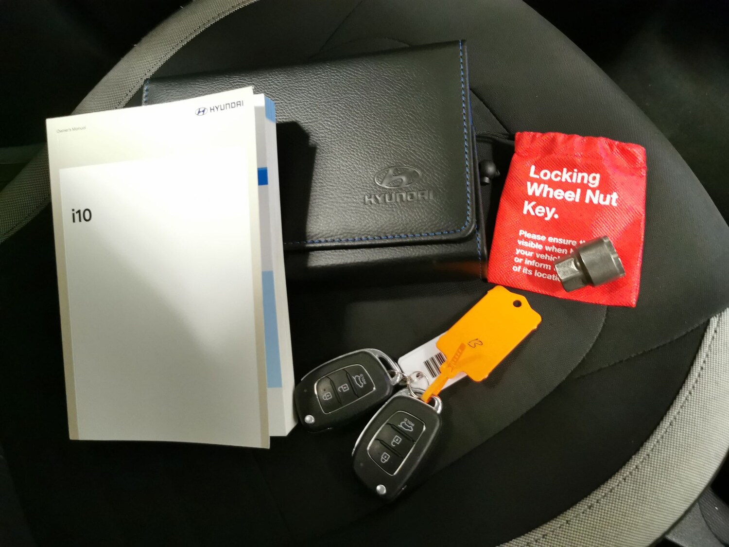 Used Hyundai i10 2023 for sale - 77373343: Photo 29