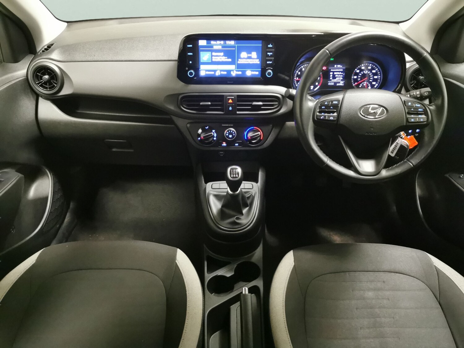 Used Hyundai i10 2023 for sale - 77373343: Photo 7