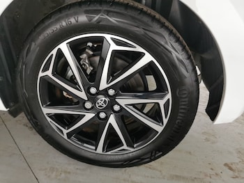Toyota - Yaris