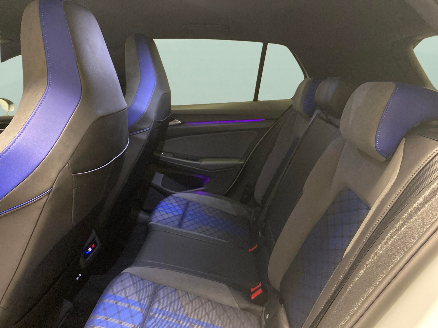 Used Volkswagen Golf 2024 for sale - 78139994: Photo 25