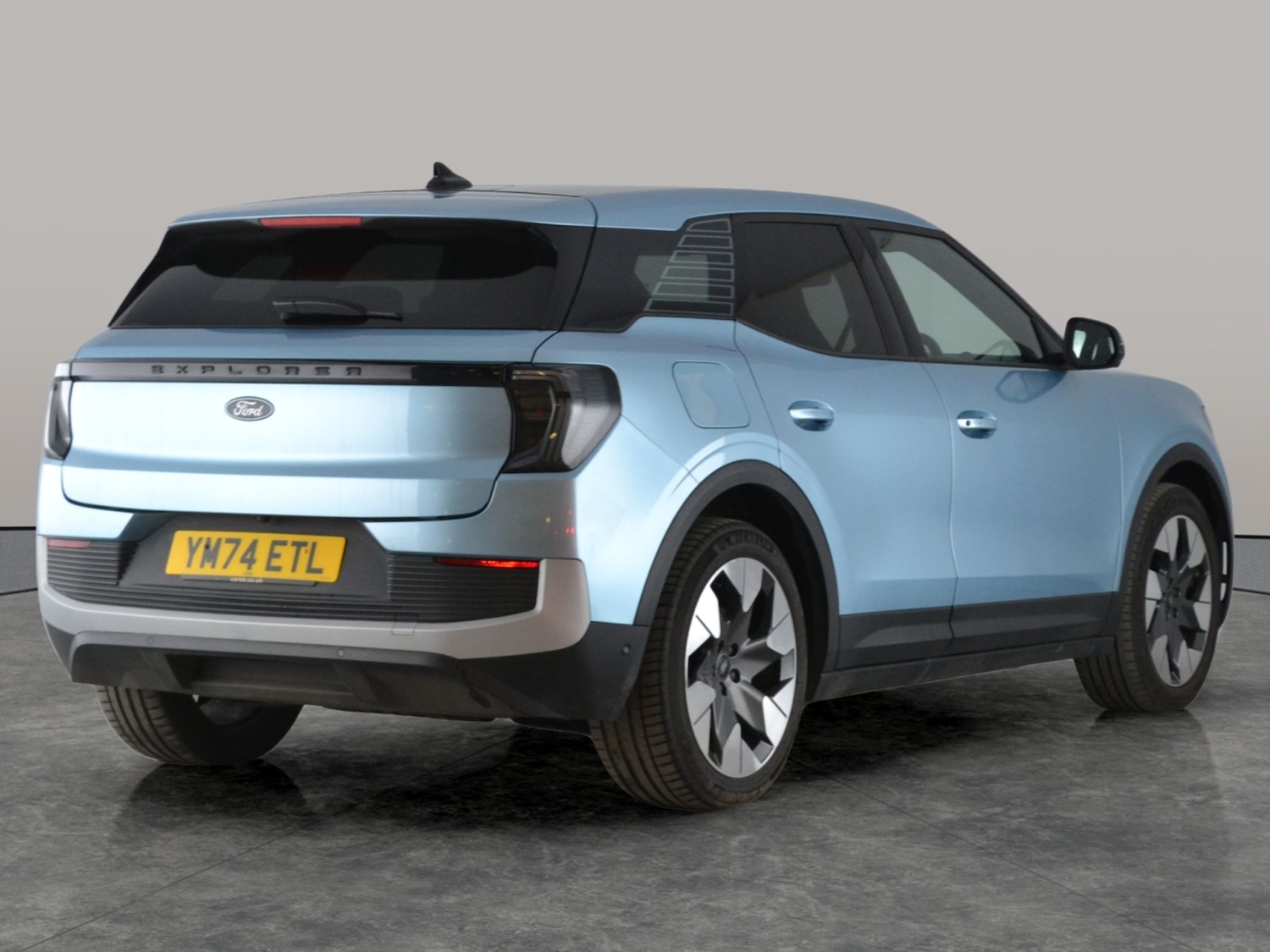 Used Ford Explorer 2024 for sale - 77676920: Photo 12