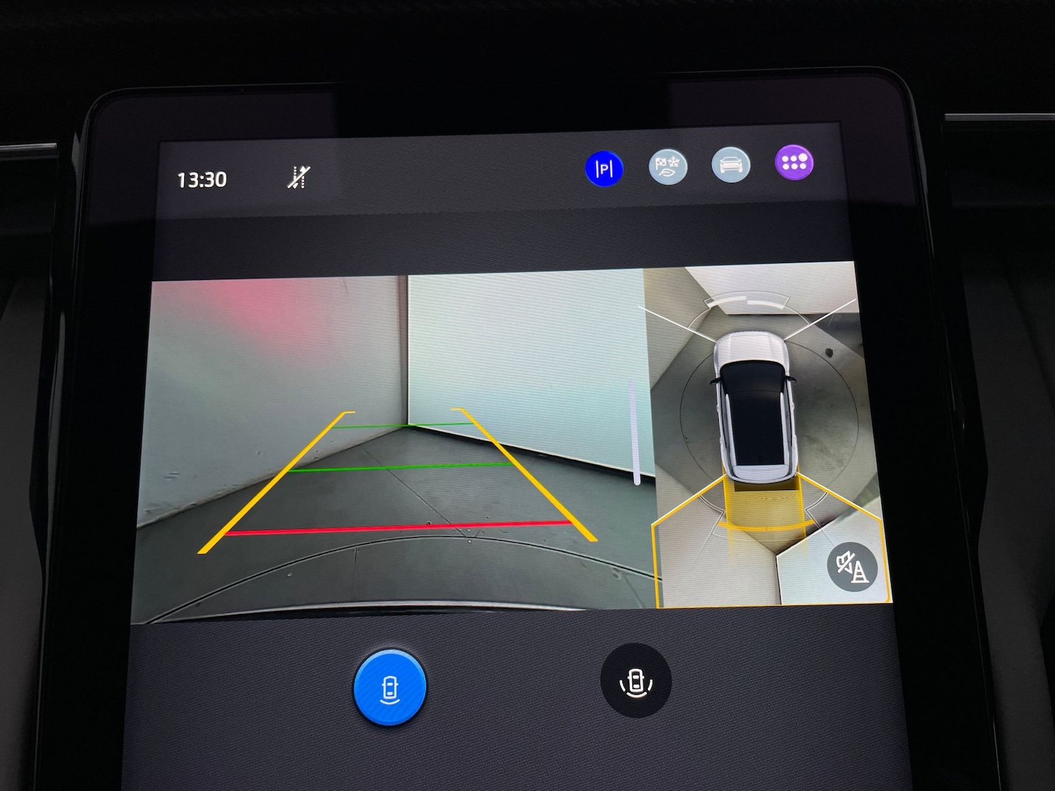 Used Ford Explorer 2024 for sale - 77676920: Photo 25