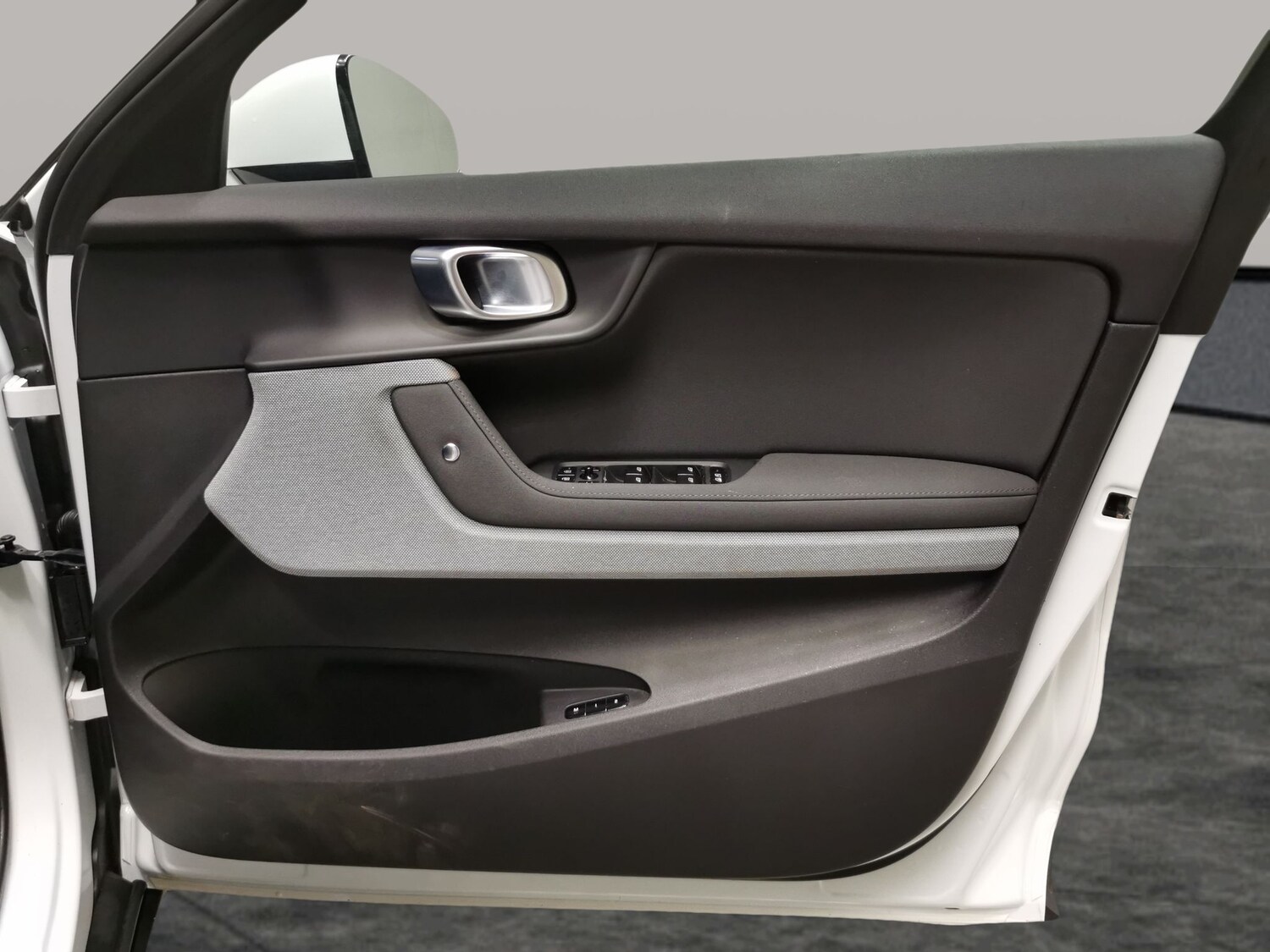 Used Polestar Polestar 2 2023 for sale - 77916997: Photo 27