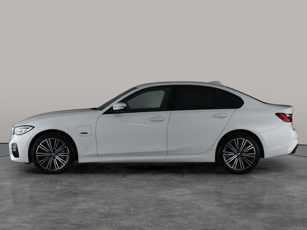 Used BMW 3 Series 2021 for sale - 76310576: Photo 17