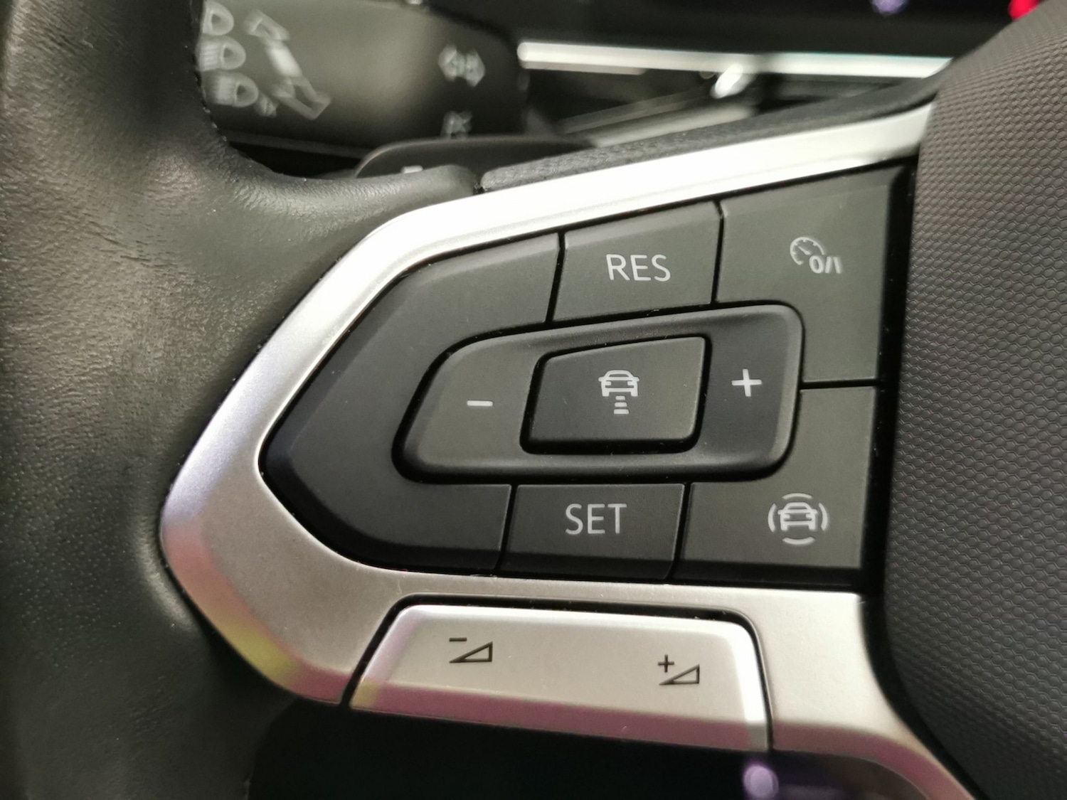 Used Volkswagen T-Cross 2022 for sale - 76847639: Photo 18