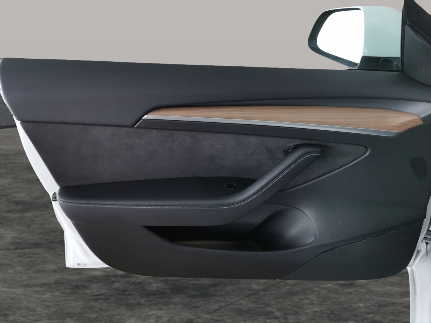 Used Tesla Model 3 2023 for sale - 77984610: Photo 30