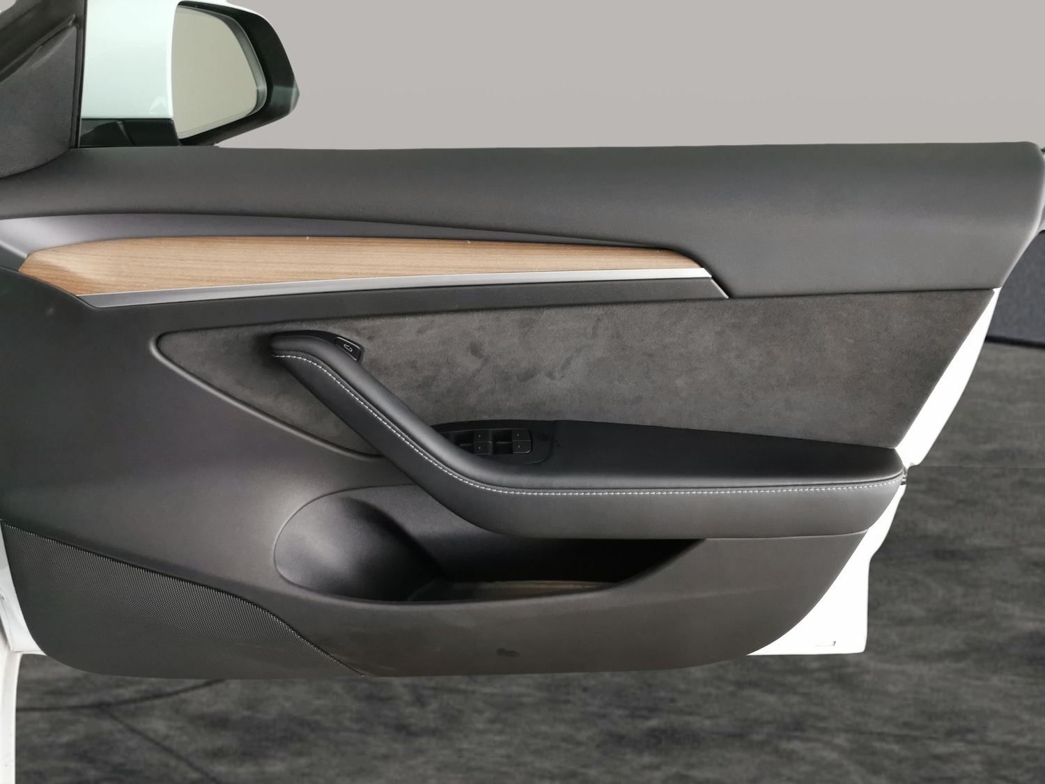 Used Tesla Model 3 2023 for sale - 77984610: Photo 33