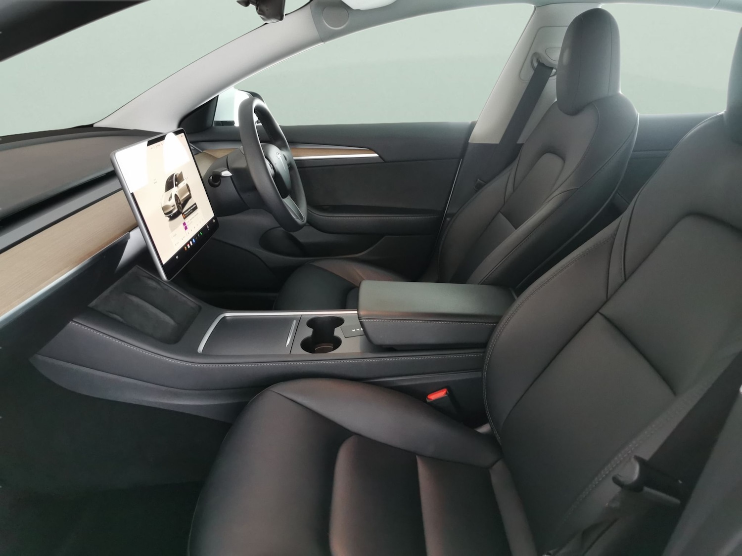 Used Tesla Model 3 2023 for sale - 77984610: Photo 4