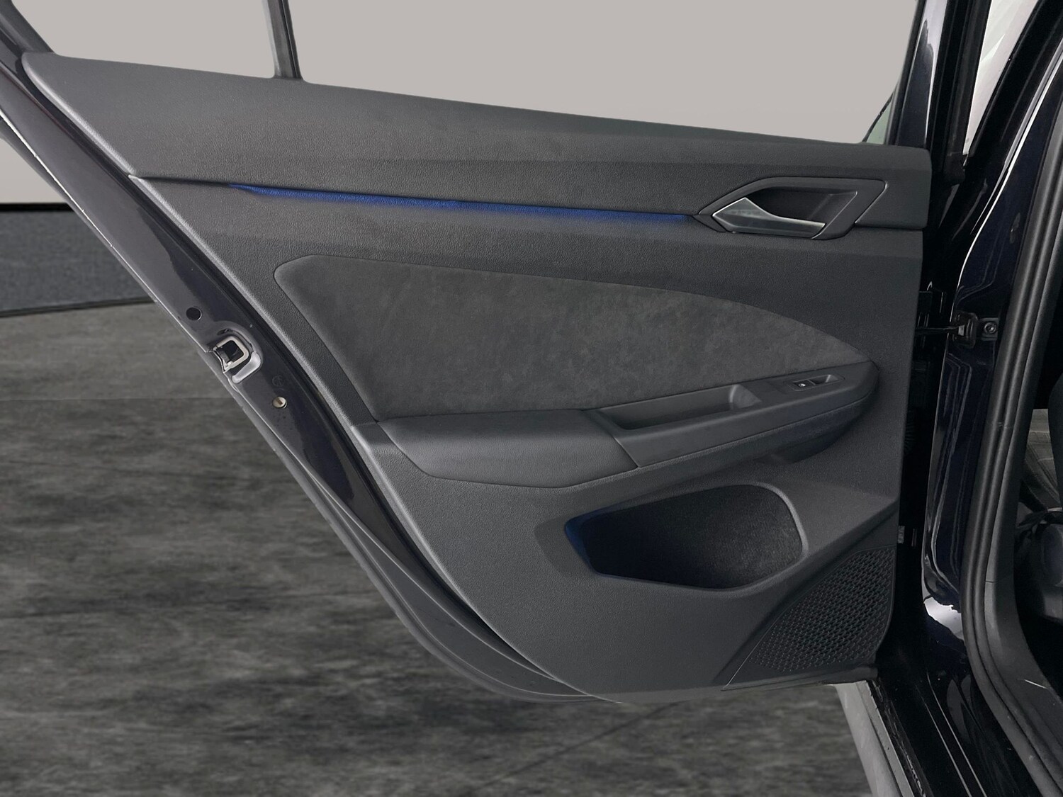 Used Volkswagen Golf 2023 for sale - 77526545: Photo 32