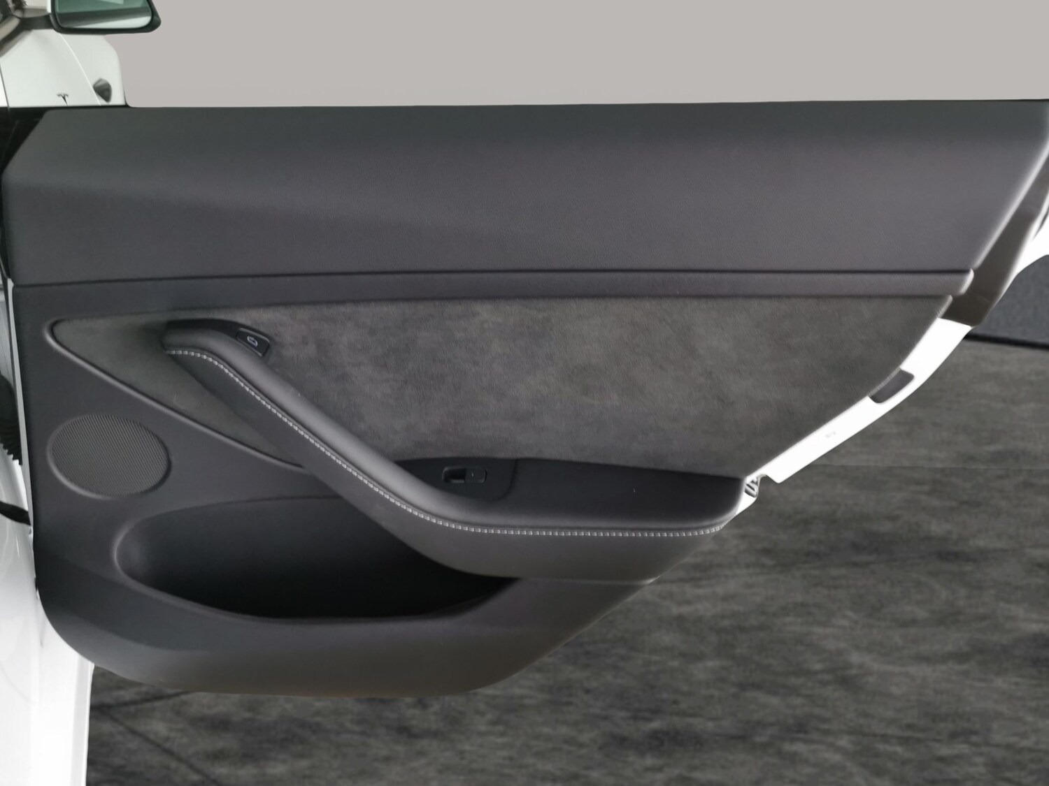 Used Tesla Model 3 2023 for sale - 77979355: Photo 28