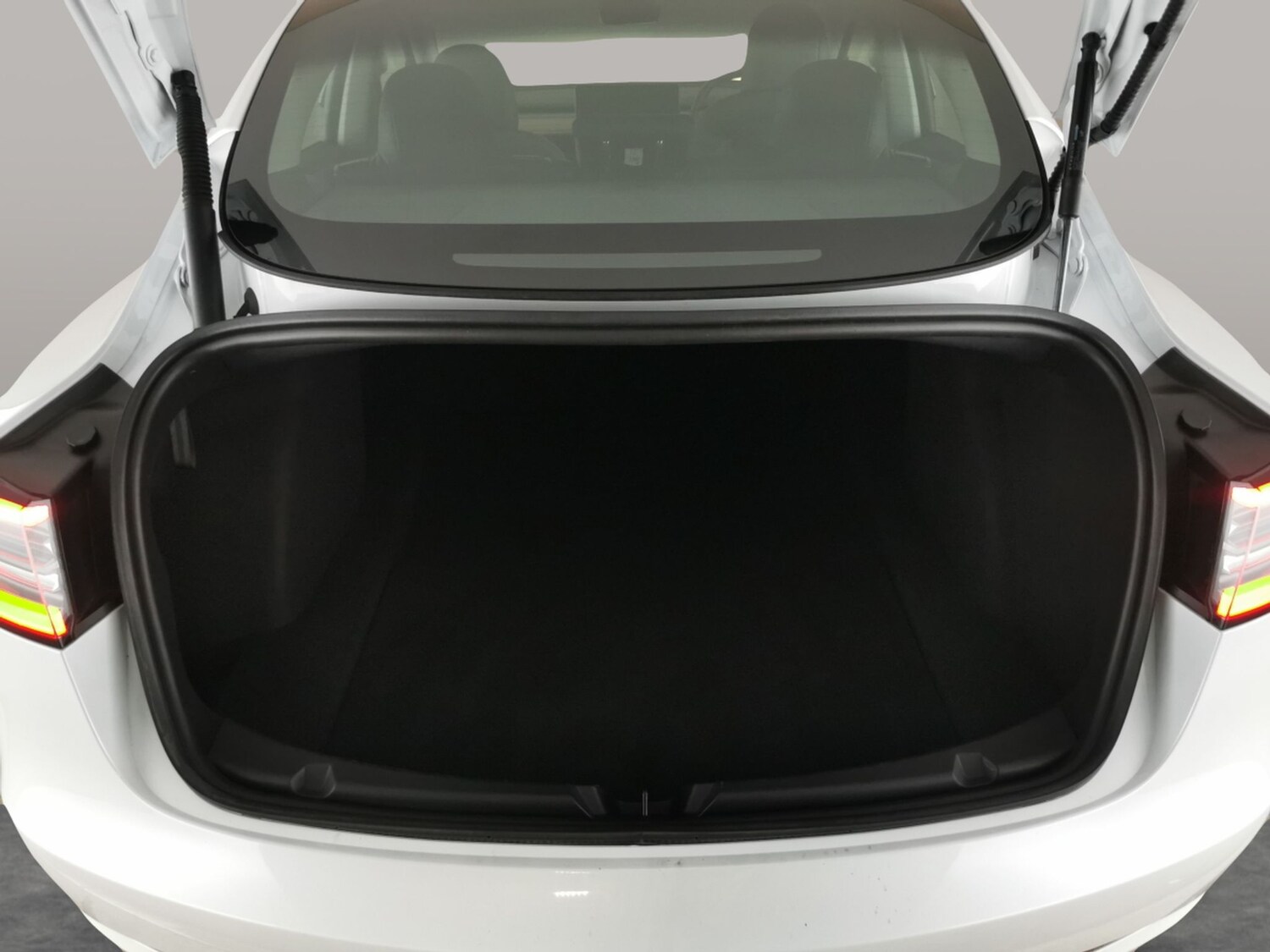Used Tesla Model 3 2023 for sale - 77979355: Photo 32