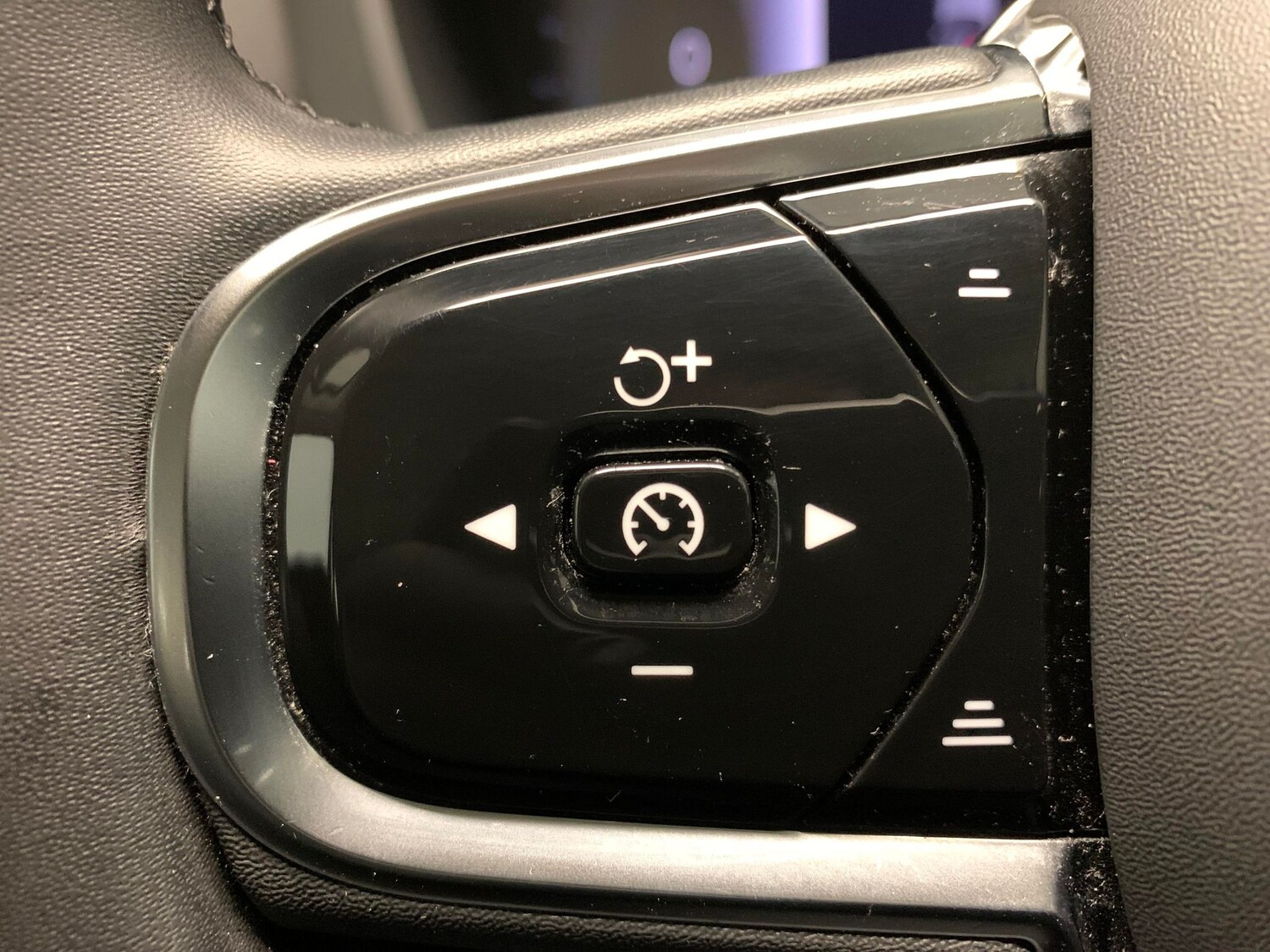 Used Volvo XC60 2023 for sale - 77558267: Photo 20