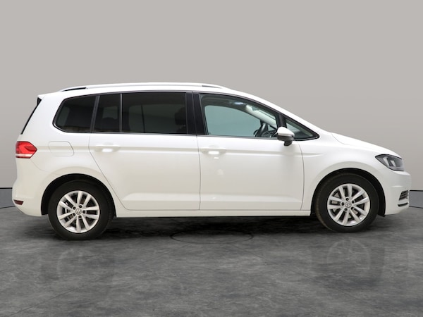 Used Volkswagen Touran 2018 for sale - 76262269: Photo 11