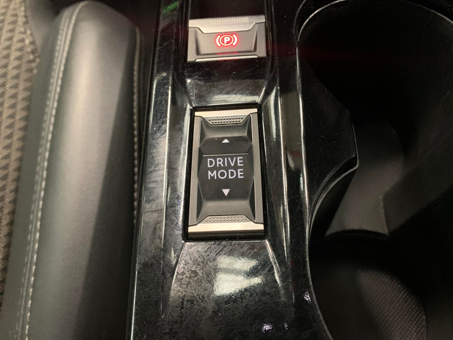 Used Peugeot 2008 2022 for sale - 77240530: Photo 15