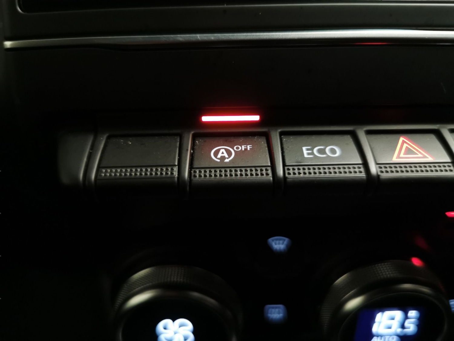 Used Renault Captur for sale - 77485204: Photo 21