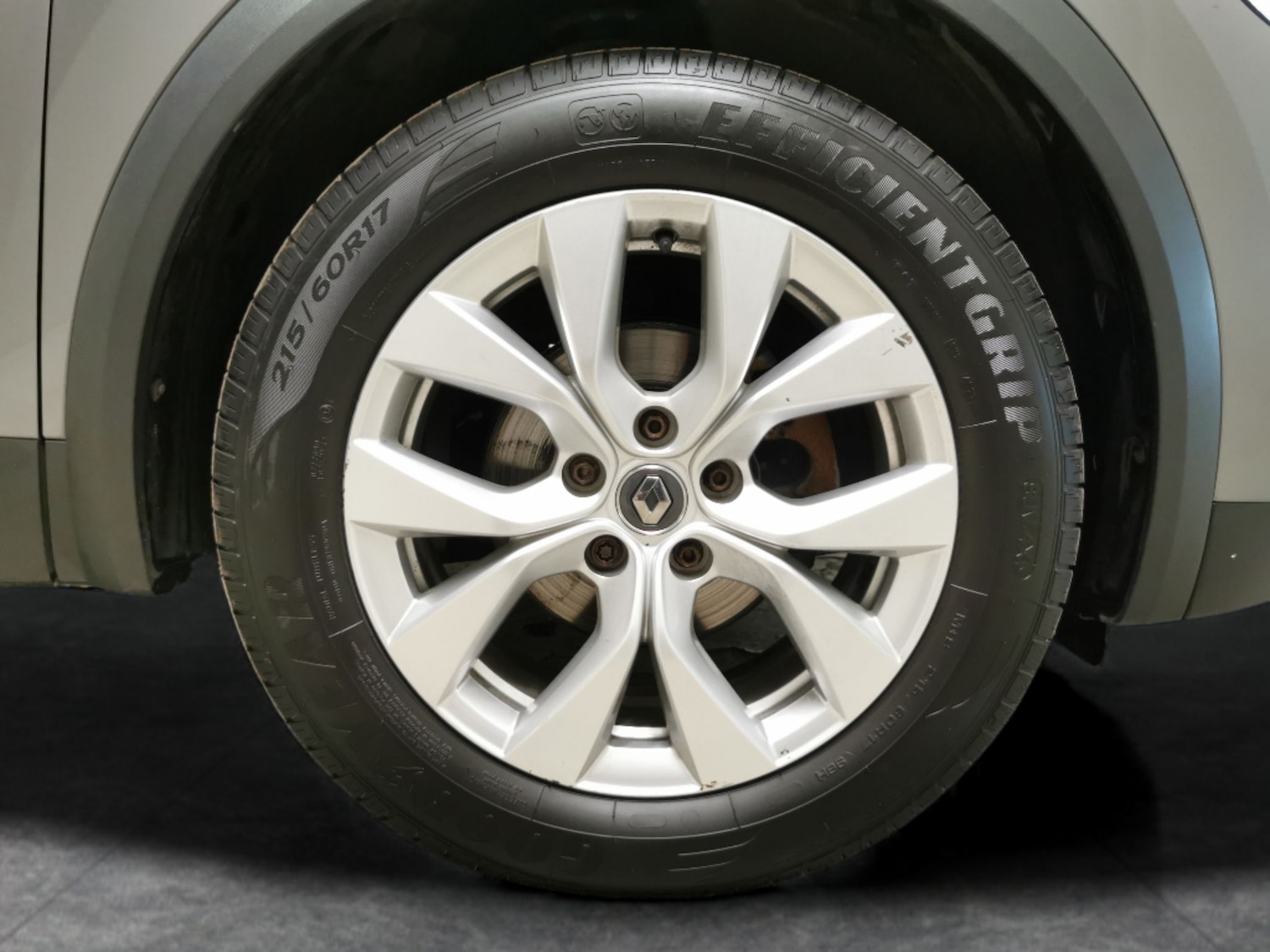 Used Renault Captur for sale - 77485204: Photo 29