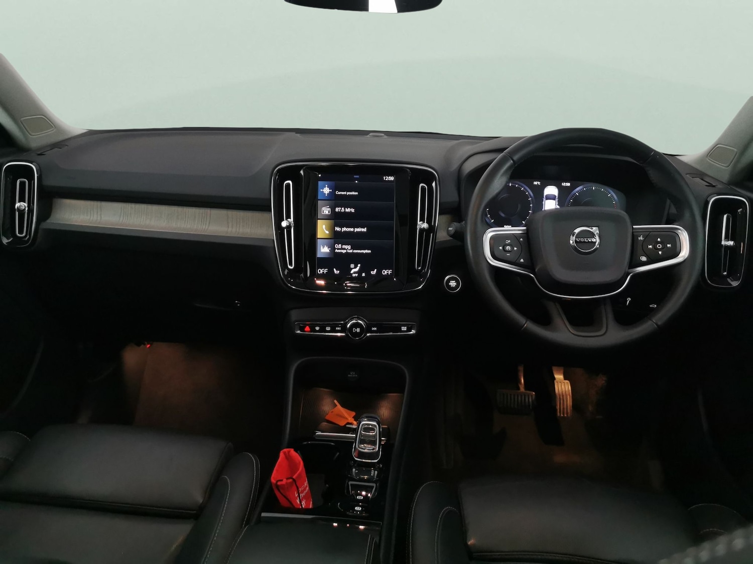 Used Volvo XC40 2019 for sale - 76171452: Photo 11