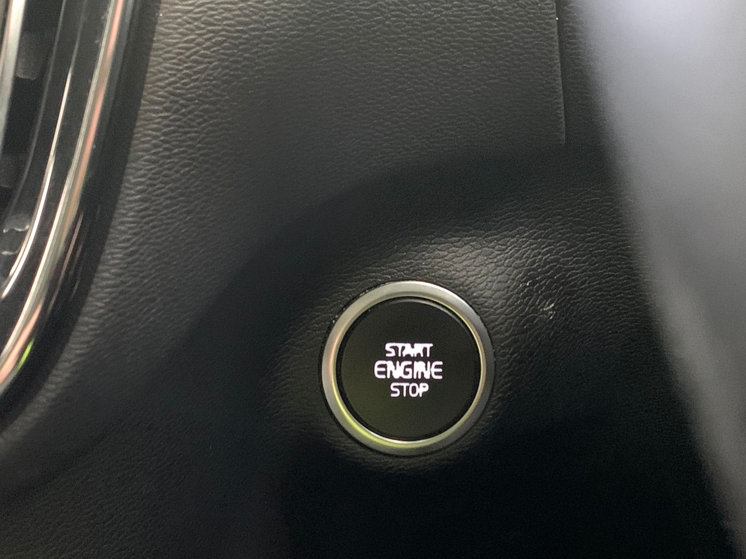 Used Volvo XC40 2019 for sale - 76171452: Photo 24