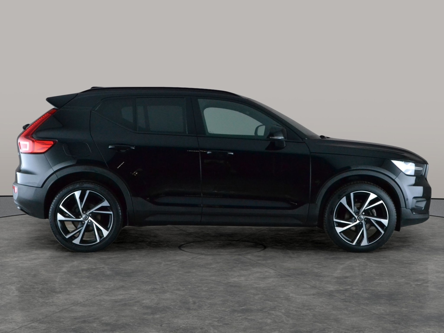 Used Volvo XC40 2021 for sale - 78132499: Photo 10