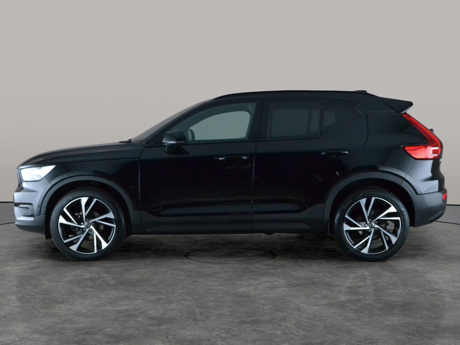 Used Volvo XC40 2021 for sale - 78132499: Photo 14