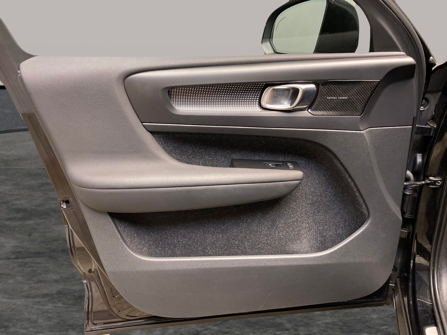 Used Volvo XC40 2021 for sale - 78132499: Photo 25