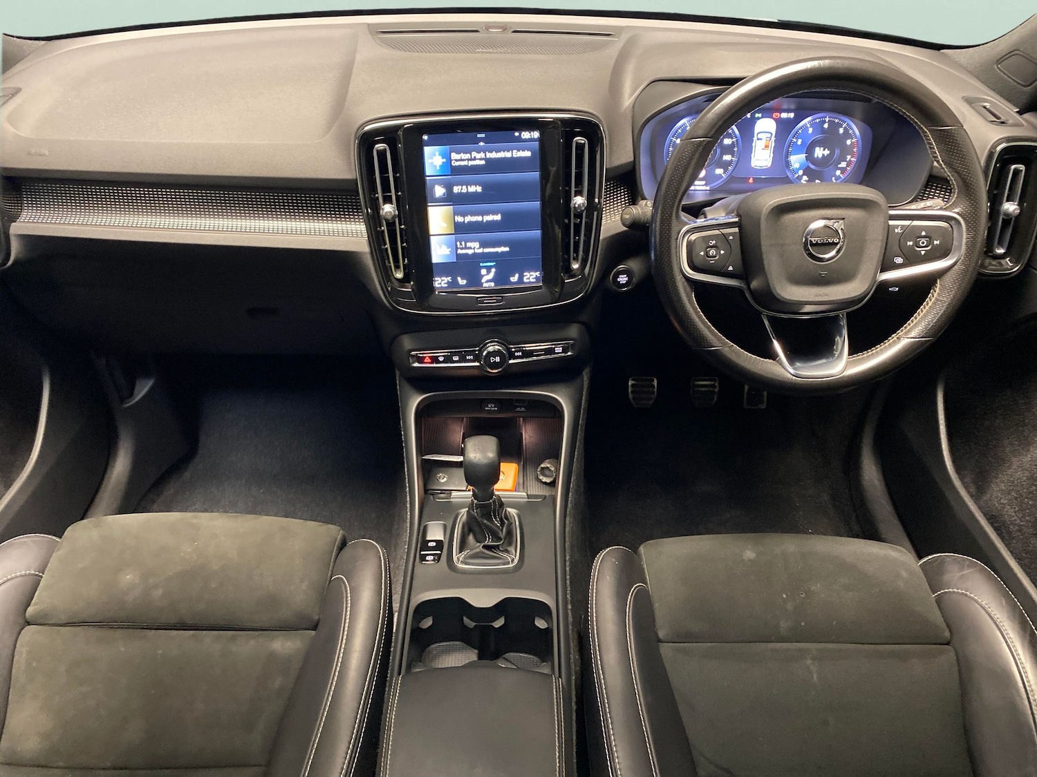 Used Volvo XC40 2021 for sale - 78132499: Photo 8