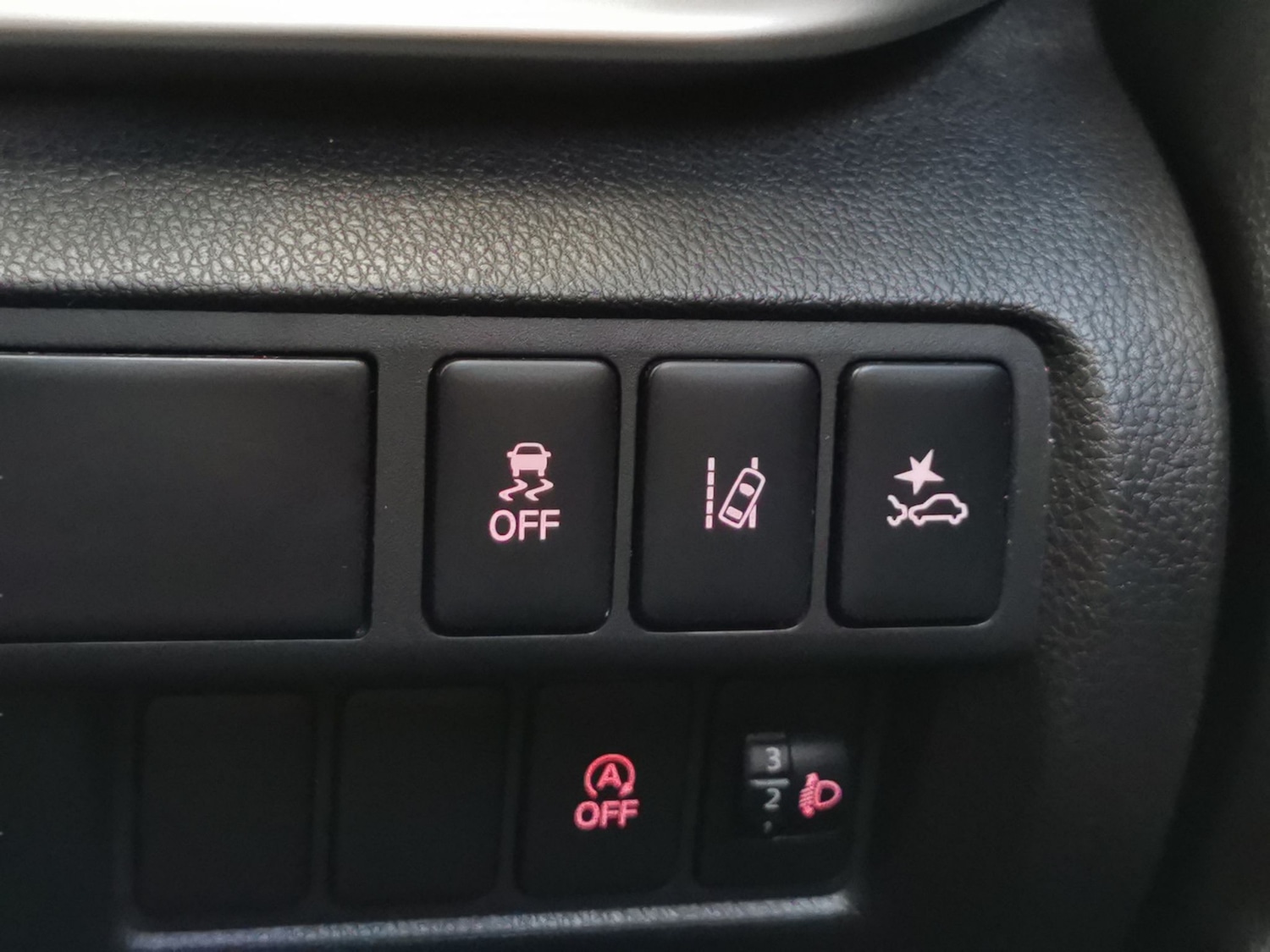 Used Mitsubishi Eclipse Cross 2020 for sale - 77012145: Photo 20