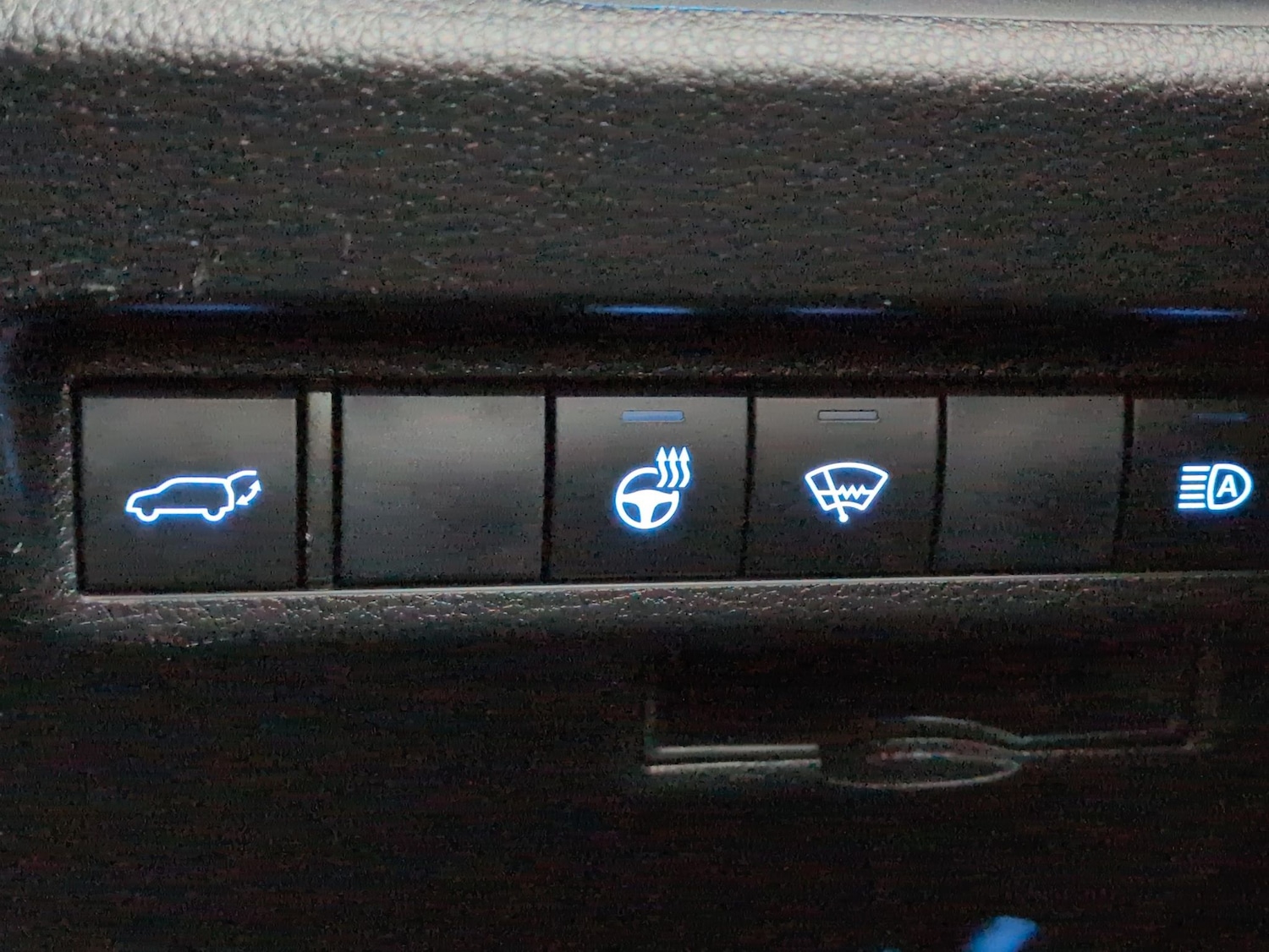 Used Toyota RAV4 2021 for sale - 77529903: Photo 21