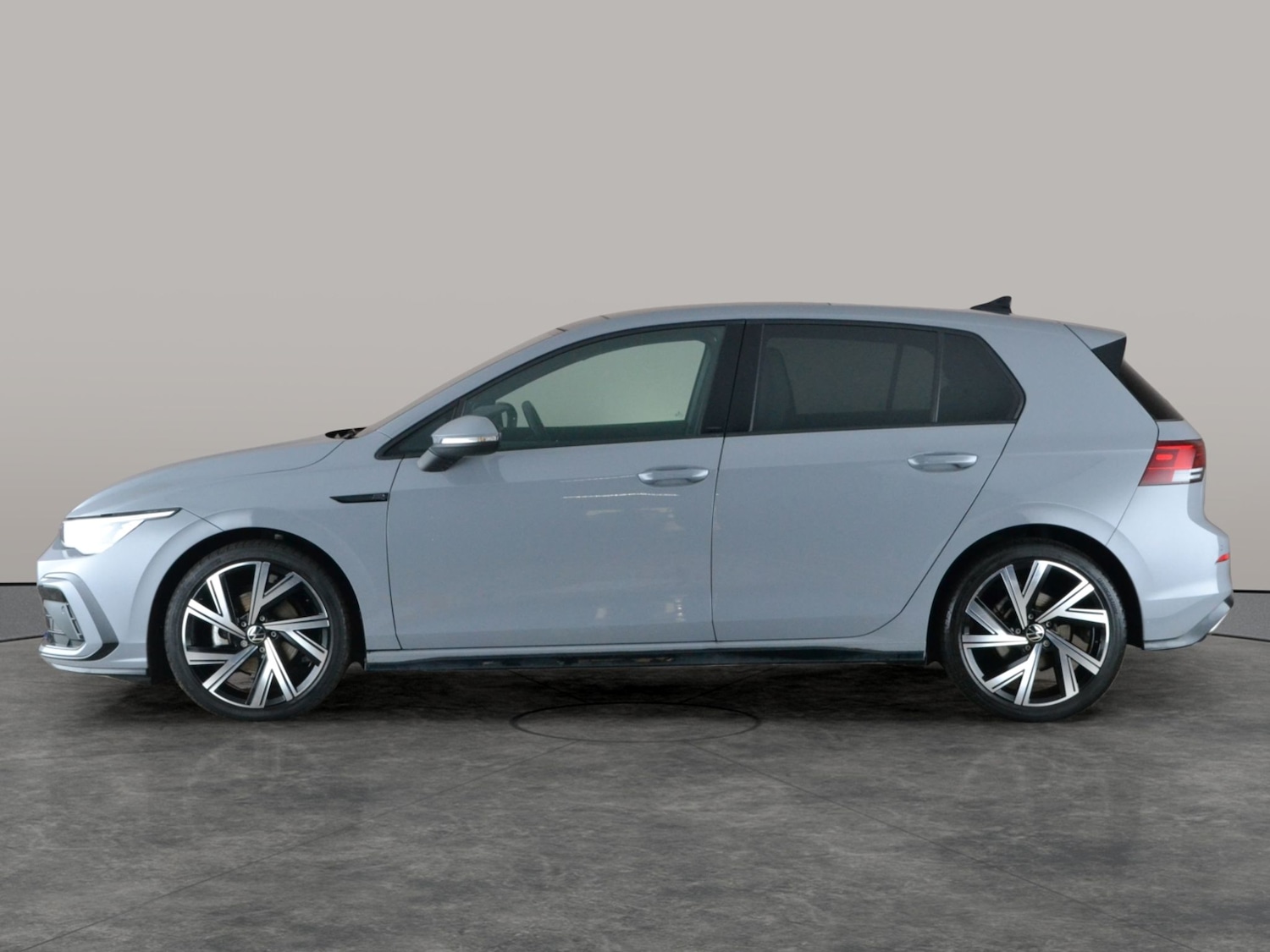 Used Volkswagen Golf 2023 for sale - 77650866: Photo 13