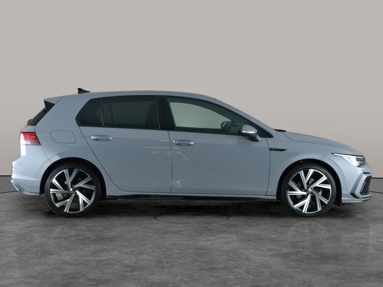 Used Volkswagen Golf 2023 for sale - 77650866: Photo 9