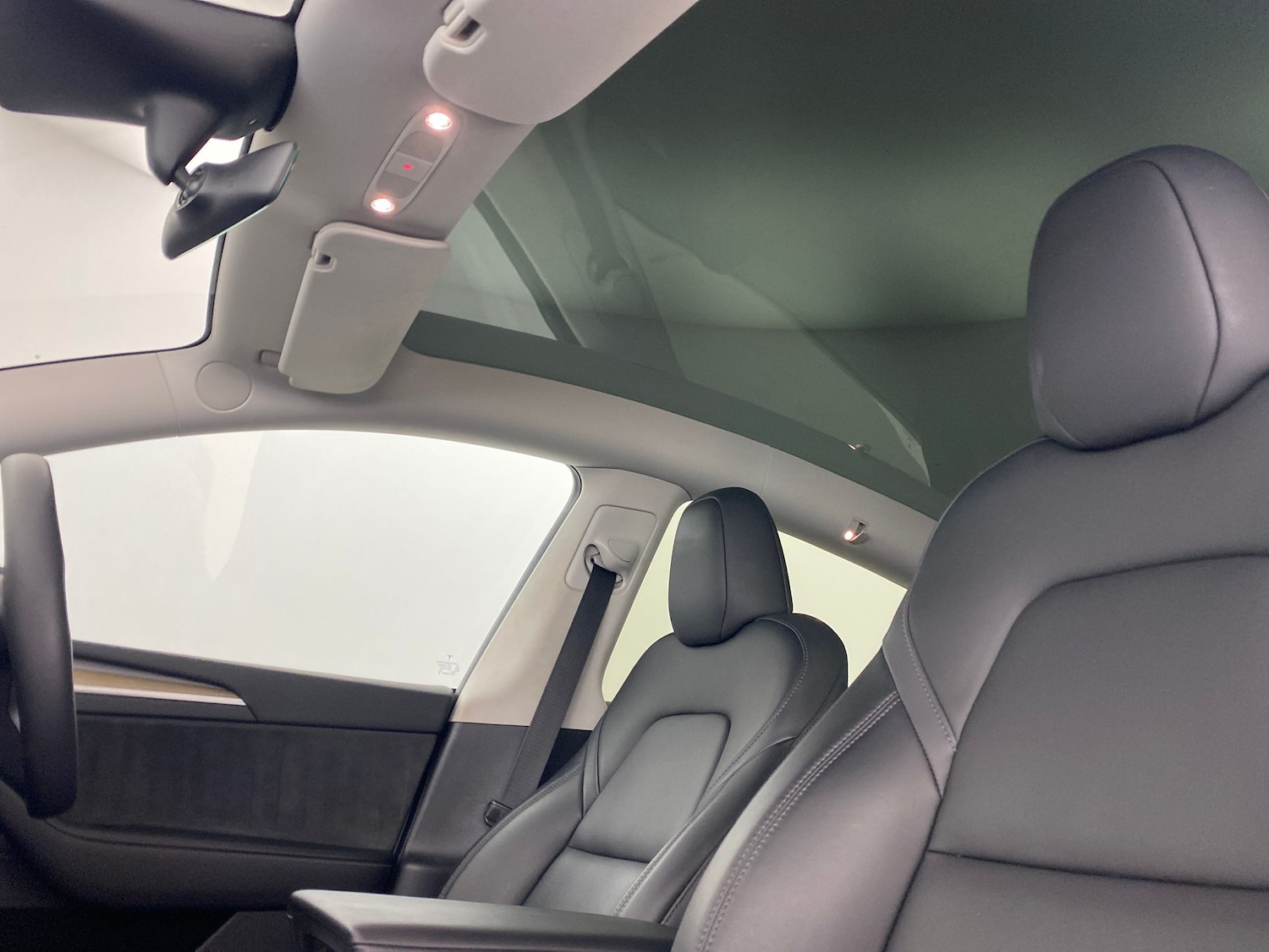 Used Tesla Model Y 2022 for sale - 77746477: Photo 5