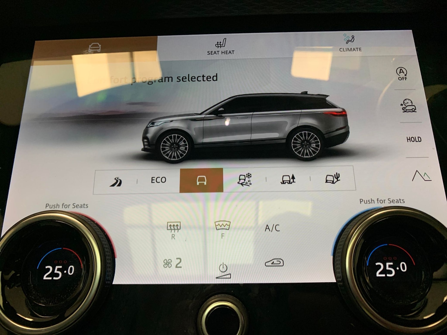 Used Land Rover Range Rover Velar 2021 for sale - 76980542: Photo 22