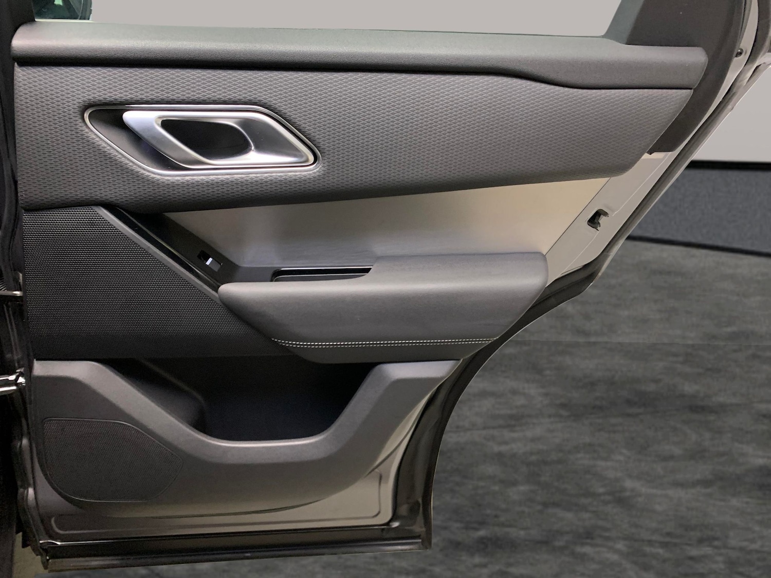 Used Land Rover Range Rover Velar 2021 for sale - 76980542: Photo 36