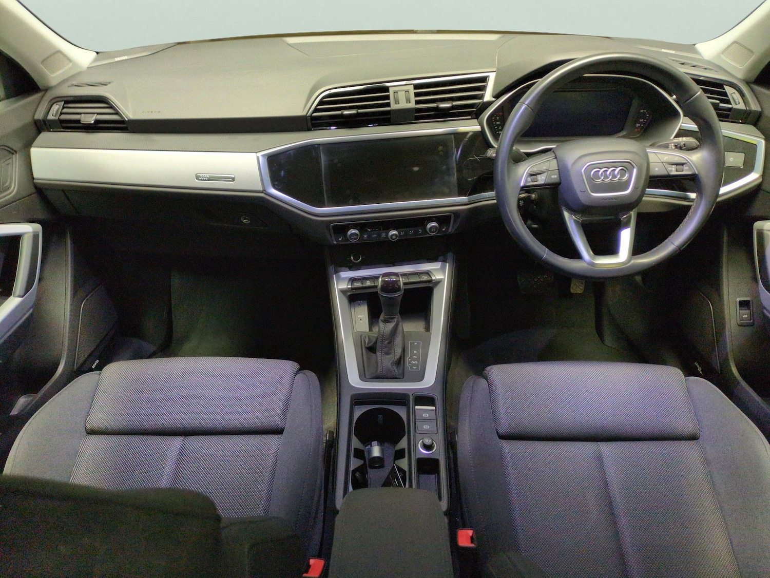 Used Audi Q3 2023 for sale - 77638260: Photo 7