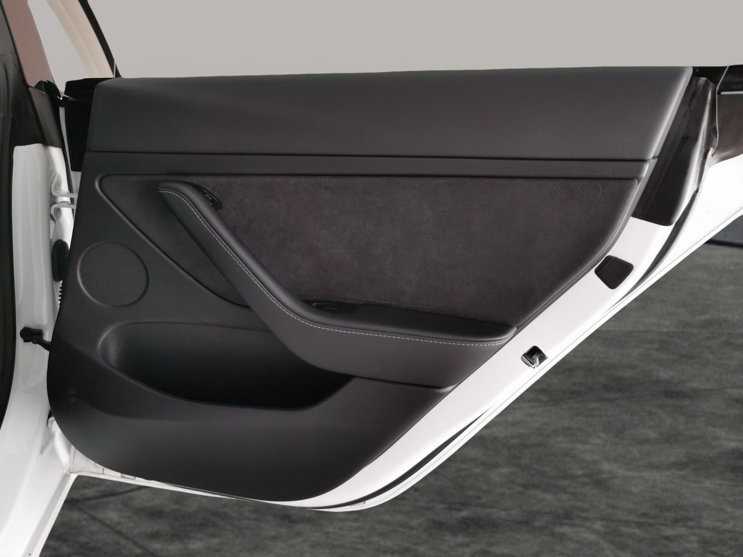 Used Tesla Model 3 2021 for sale - 76967162: Photo 26