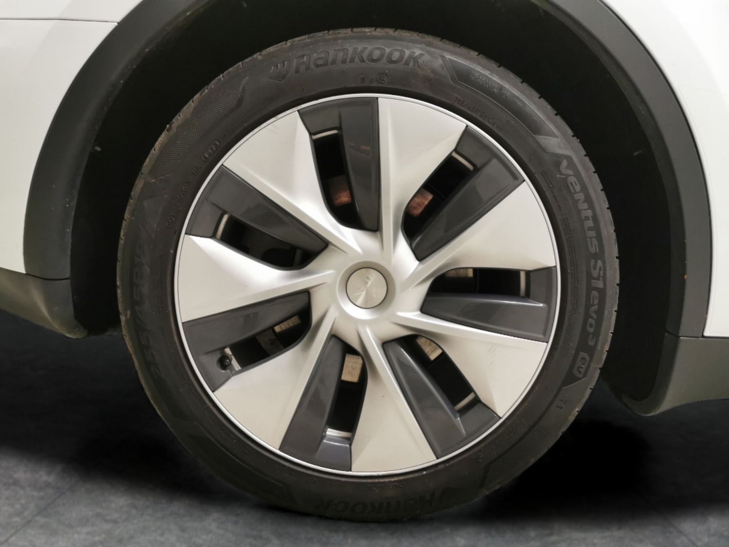 Used Tesla Model Y 2022 for sale - 76403079: Photo 32