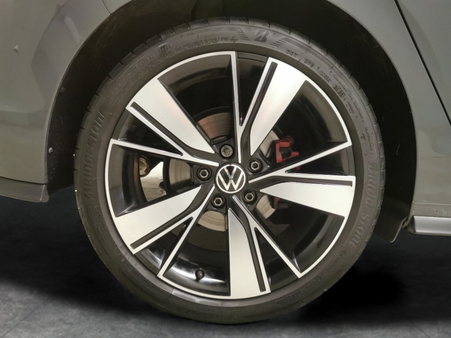 Used Volkswagen Golf 2023 for sale - 76162497: Photo 33