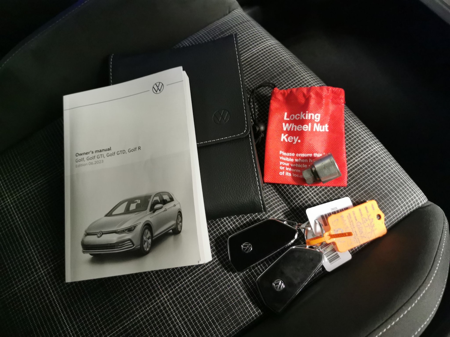 Used Volkswagen Golf 2023 for sale - 76162497: Photo 41